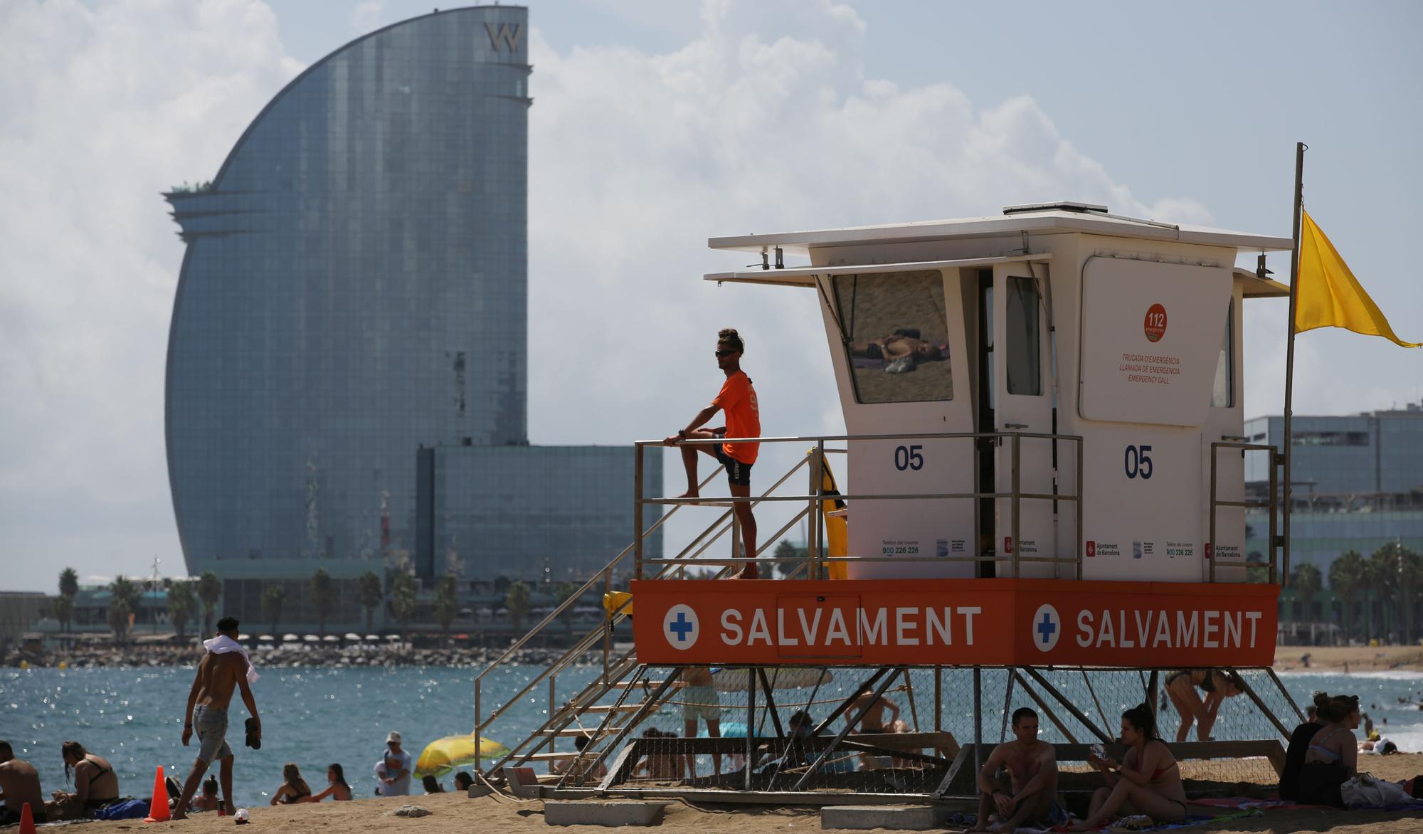 La playa de Sant Sebastià de la Barceloneta