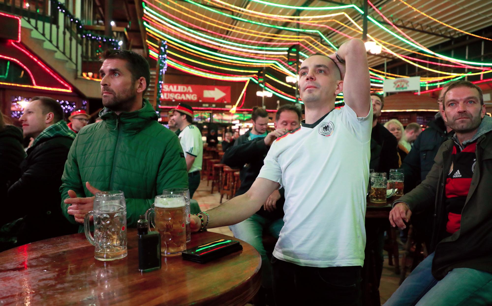 So haben die Deutschland-Fans das WM-Aus im Bierkönig erlebt