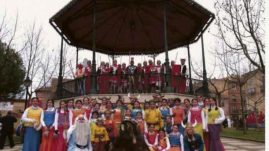 Recreando la épòca de Astérix en una de las ediciones del carnaval.