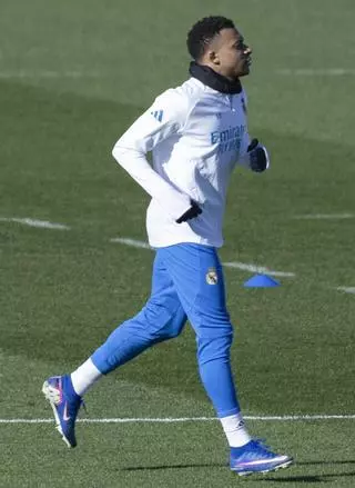 Mbappé: «El madridismo puede pitarnos, a todos, no solo a Vinícius»