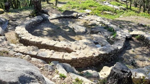 Una de las estructuras del castro de Montealegre. | FDV