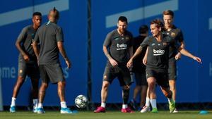 zentauroepp50171286 soccer football   champions league   fc barcelona training  191001212157