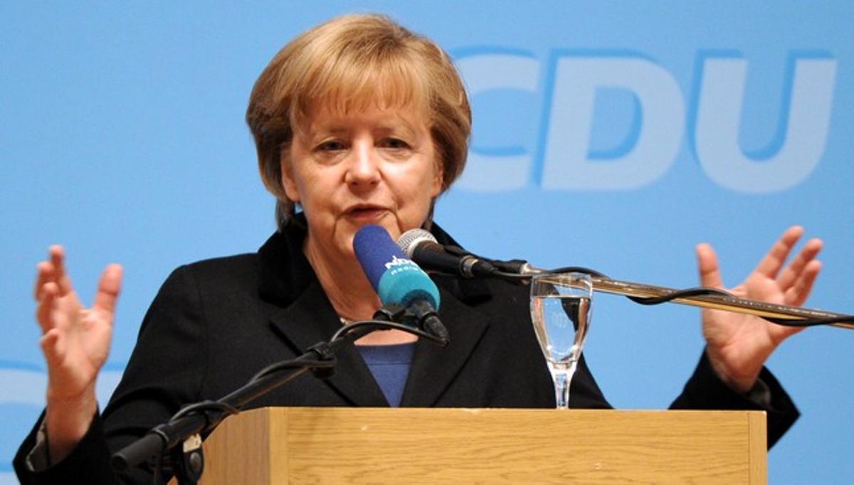 Conferència de Merkel a Sternberg. Conferència de Merkel a Sternberg.