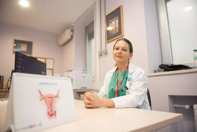 Día de la Endometriosis en el Materno de A Coruña: "El dolor de regla no es normal y no debe normalizarse"