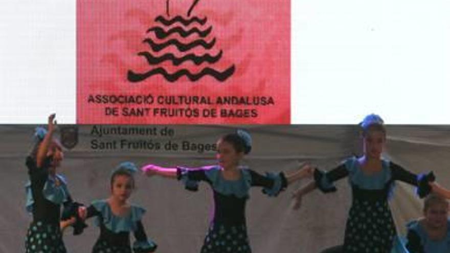 Exhibició de sevillanes ahir a la tarda a Sant Fruitós