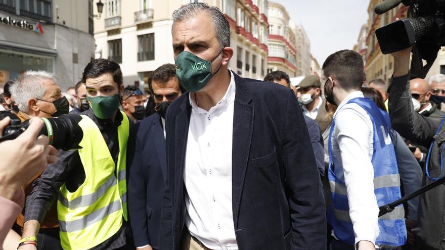 Ortega Smith en Vallecas: “La mayoría de esta gente es ‘gentuza’ que ni estudia ni trabaja ni se les espera”