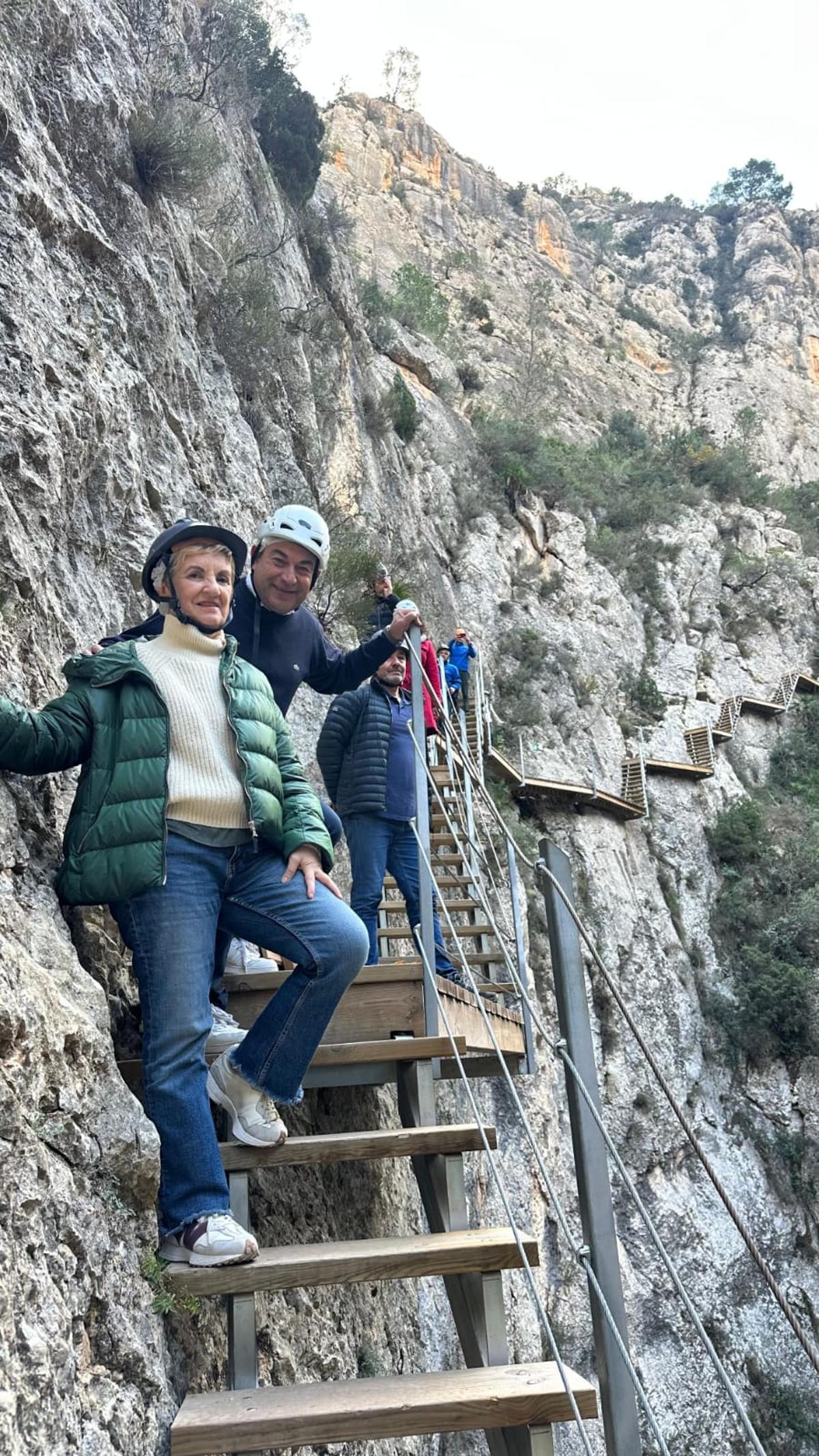 Nuevo tramo de 20 metros en la pasarela del pantano de Relleu