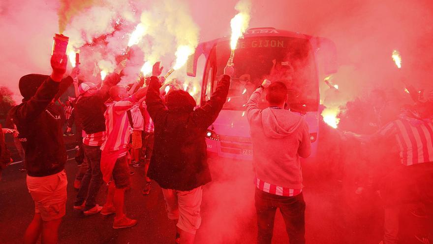 Solo dos de los quince condenados por los disturbios del derbi Sporting-Oviedo de 2017 irán a prisión