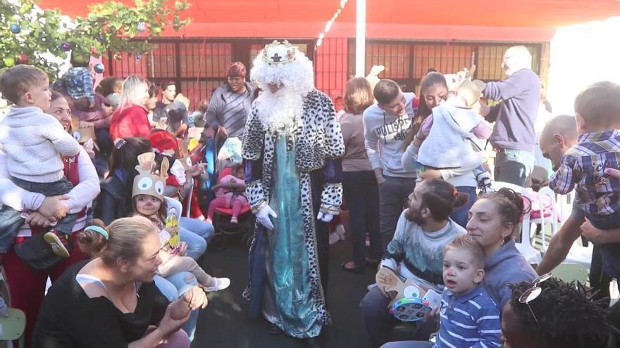 Los Reyes Magos visitan la Escuela Infantil Municipal