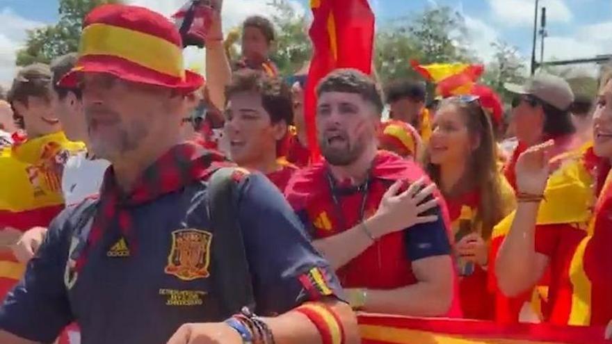 La afición española anima la previa de la semifinal del Mundial