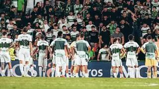 El Elche y la vuelta tras el parón: una tarea que se atraganta