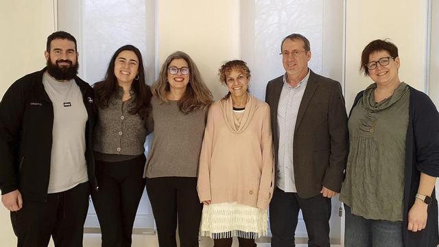Parte del equipo RehbeCa. De izquierda a derecha: Lorenzo Mas, Núria Garcia, Maite Arbós, Francesca Roig, Ramon Mas y Iosune Salinas.