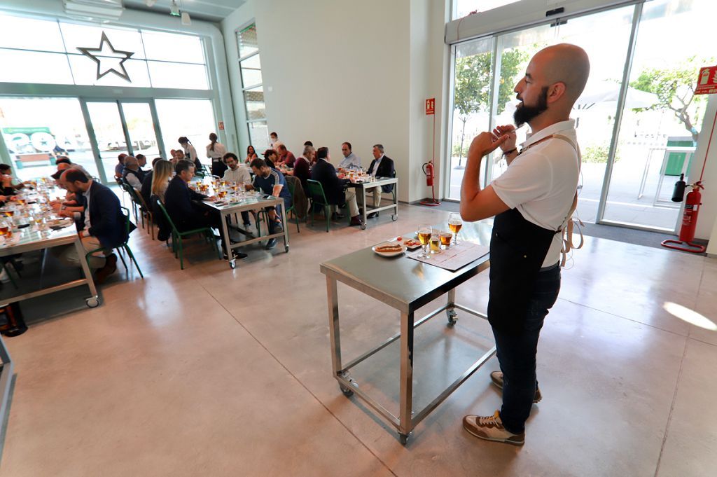 Presentación de la nueva sala de catas de Estrella Levante