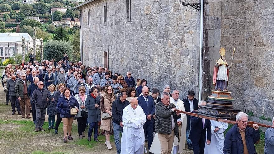 A falta de verbena en Bueu, un recorrido por su historia en fotos y fútbol