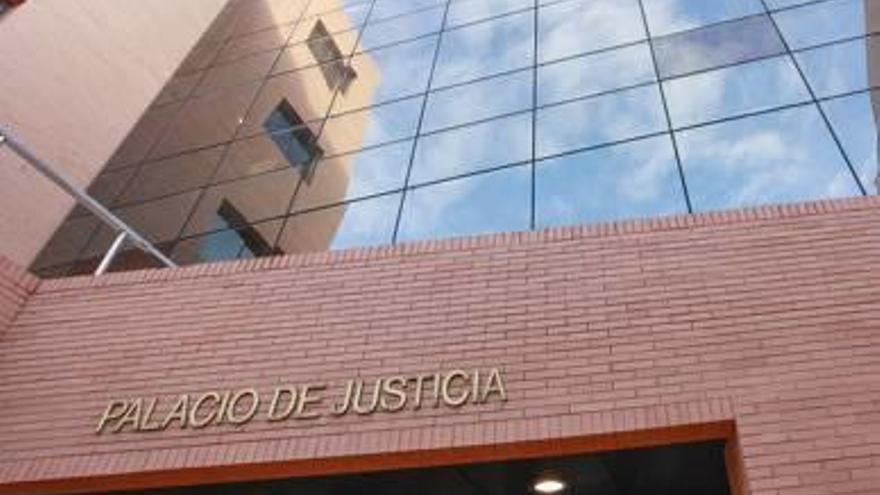 La Policía Local respaldará la custodia de los detenidos en el Palacio de Justicia