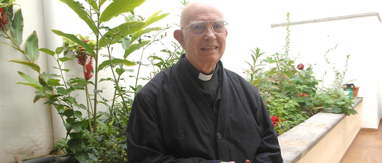 Entrevista al sacerdote Heraclio Quintana.