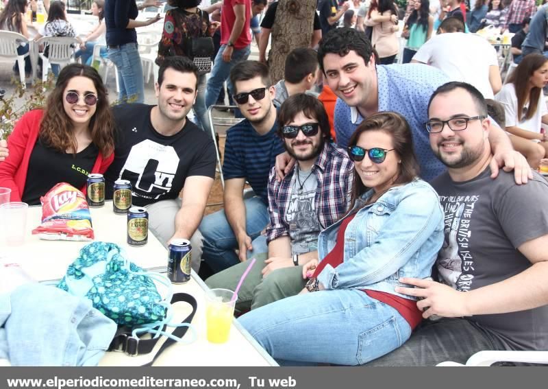 Nules se vuelca con la fiesta de las paellas