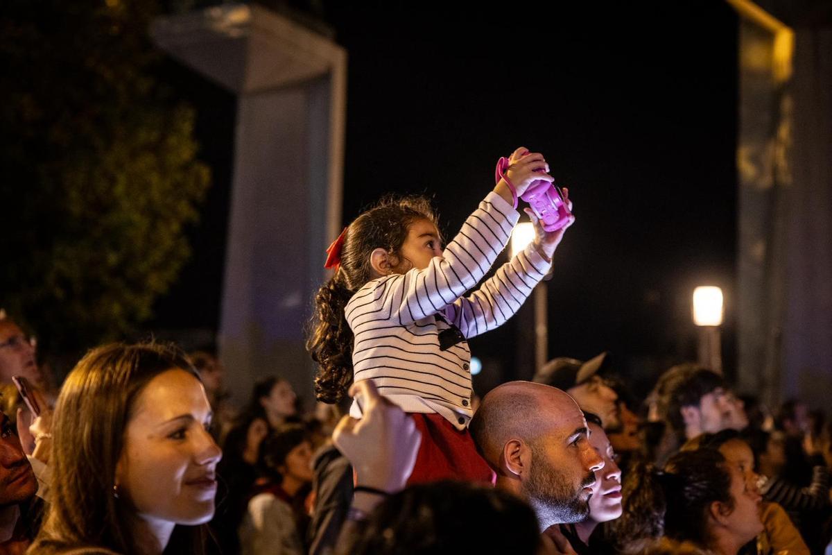 Los fuegos artificiales ponen un bonito broche final a las Fiestas del ...