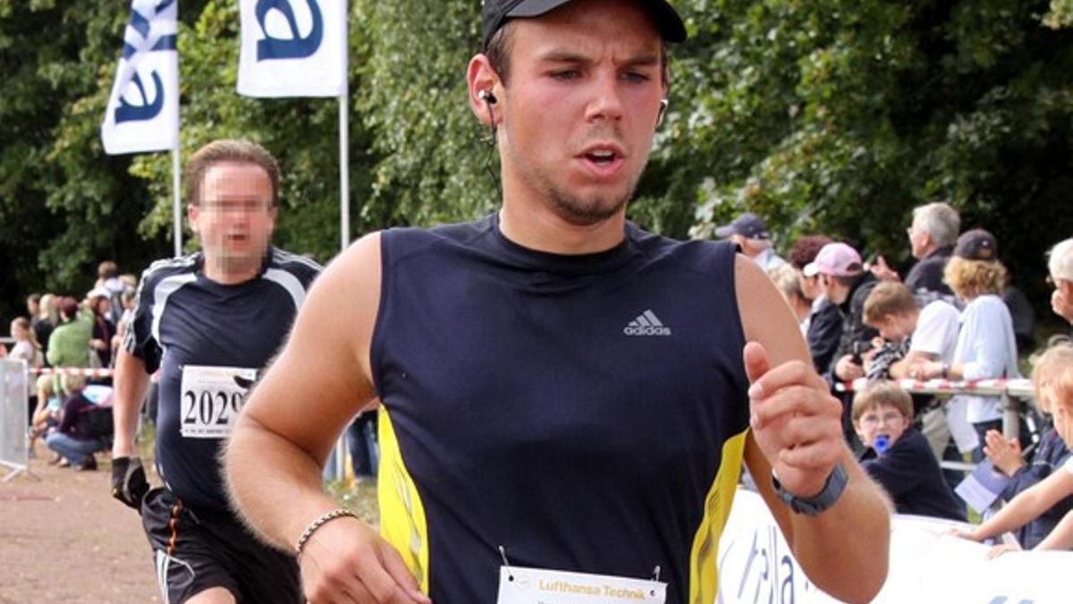 Andreas Lubitz participa en una carrera en Hamburgo, en septiembre del 2009.