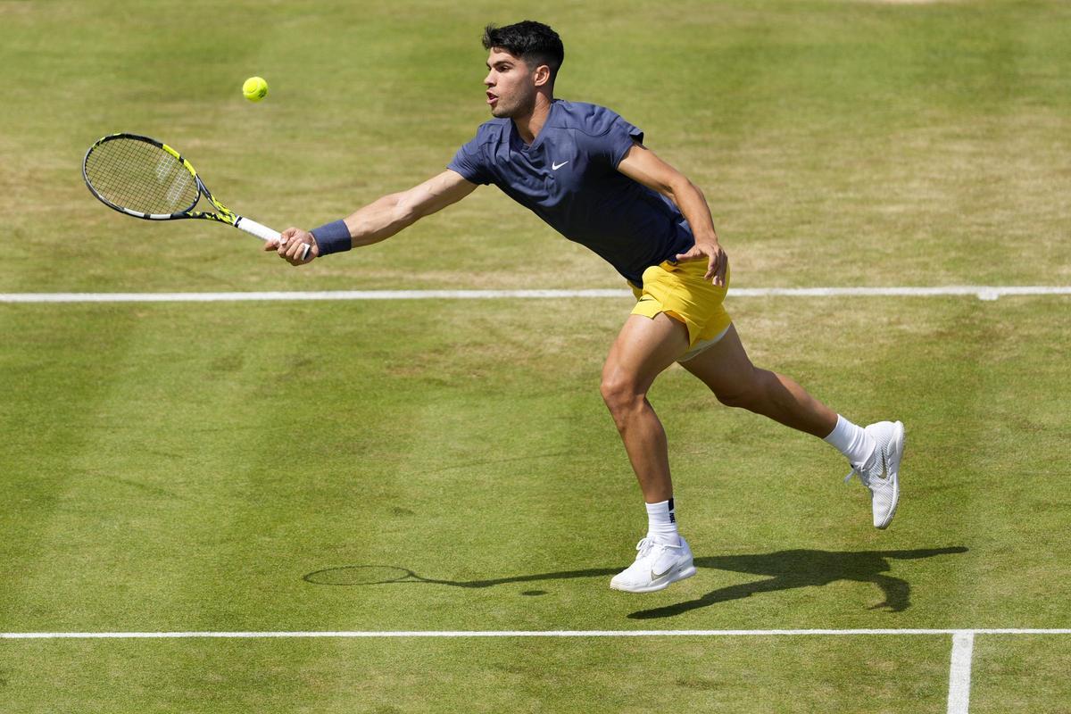 Alcaraz cau davant el britànic Draper en el torneig de Queen’s