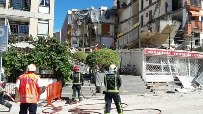 Derrumbe de un edificio de viviendas en Los Cristianos