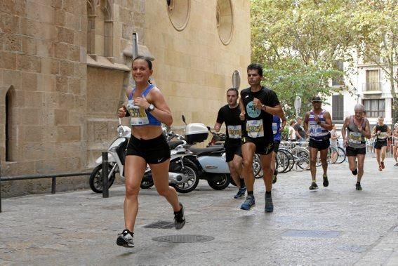 9.000 Läufer aus 49 Ländern gingen am Sonntag den 15.10. an den Start. In der Marathon Disziplin gingen die Deutschen leer aus.