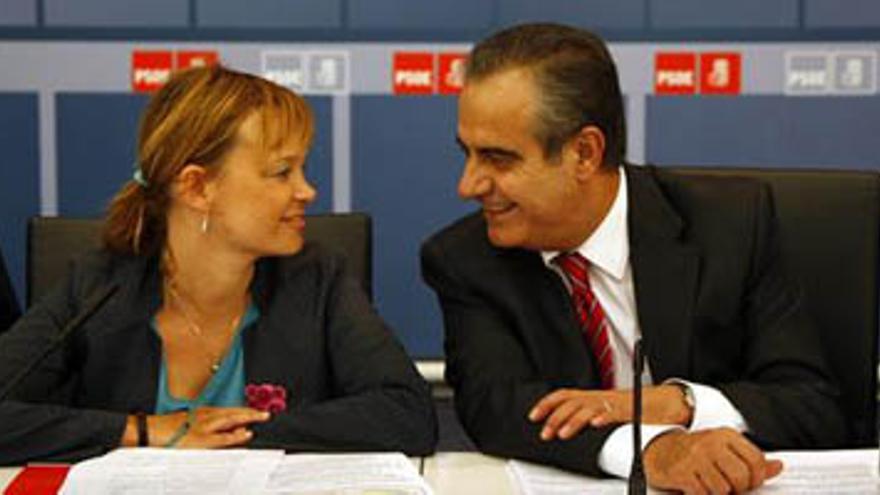 Zapatero sopesa un nuevo Gobierno antes del debate de política general