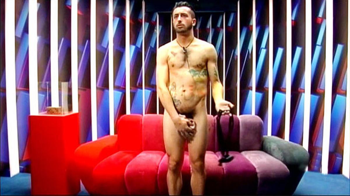 Aritz exigió, desnudo, su derecho a ducha (‘Gran hermano’). 