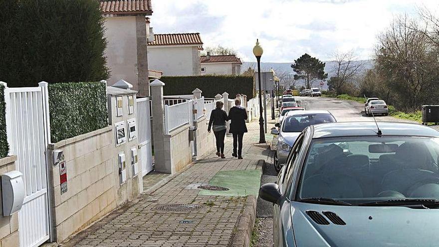 Una de las decenas de urbanizaciónes de Pereiro.