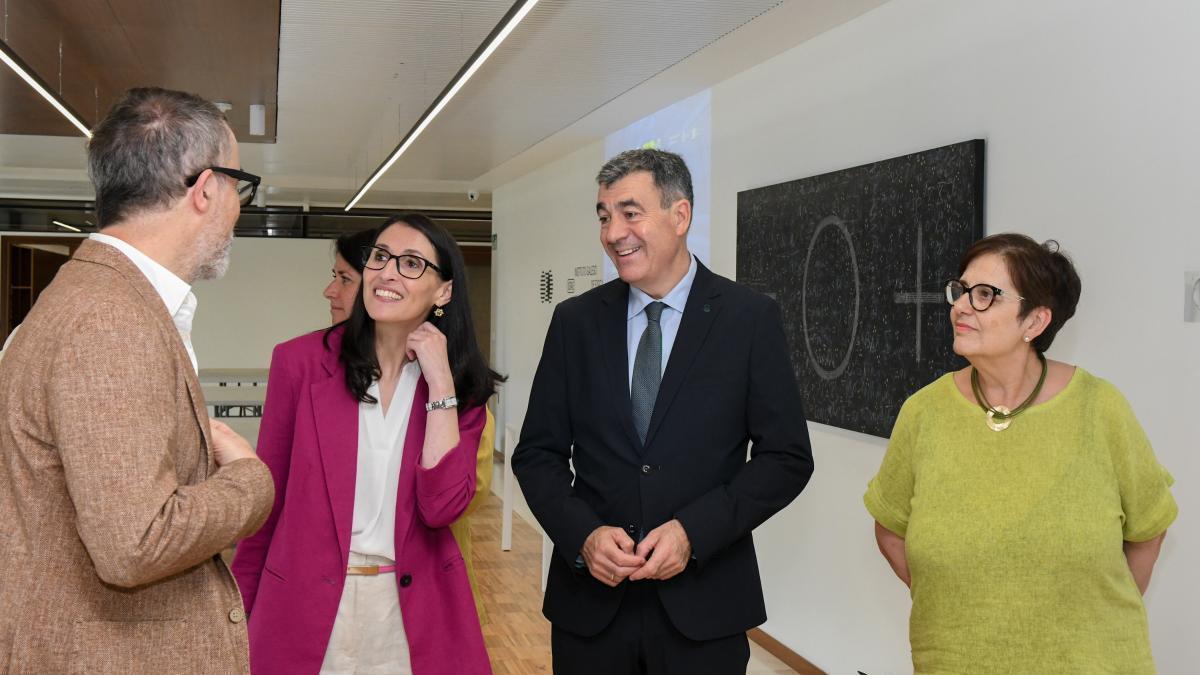 Román Rodríguez, en la reunión del martes sobre el prototipo del CERN