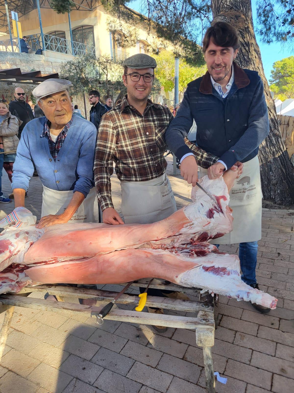 La Fira que mejor encarna la mallorquinidad, la de las 'Matances' de Sineu, en imágenes La Fira que mejor encarna la mallorquinidad, la de las 'Matances' de Sineu, en imágenes