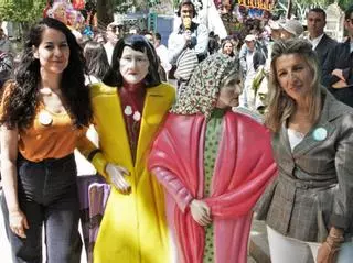 Yolanda Díaz desembarca en Santiago para que María Rozas “sea nuestra alcaldesa”