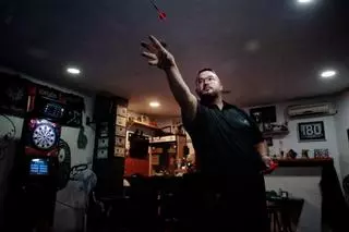 Cristo Reyes, campeón de España de dardos