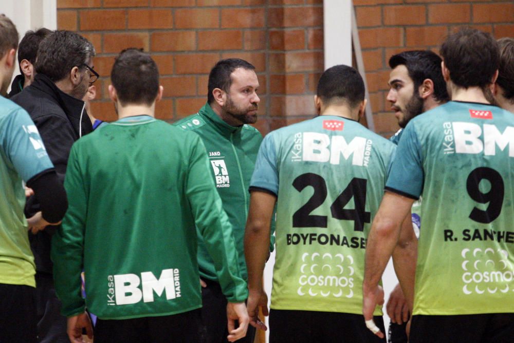 Les millors imatges del Bordils - Ikasa Madrid (23-22)