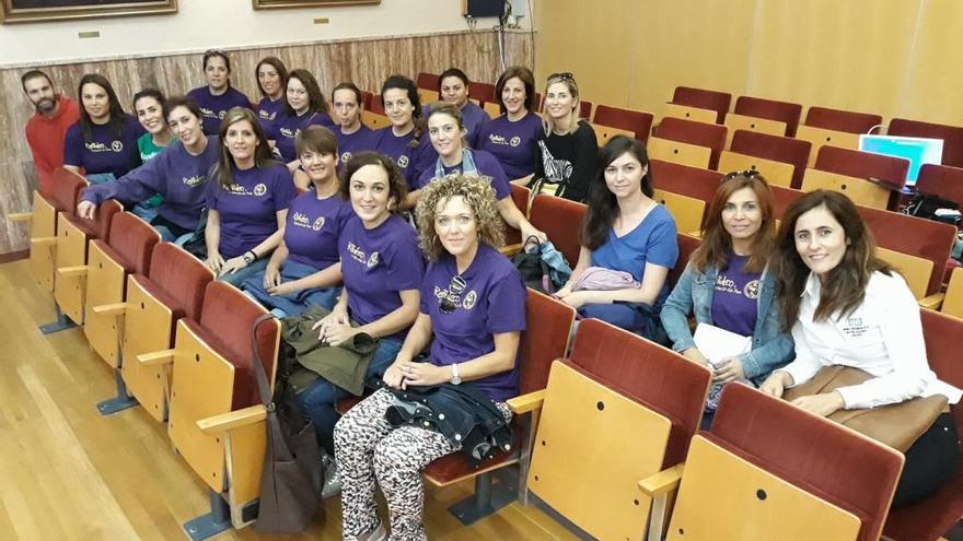 Los padres del colegio Augusto Santiago Bellido protestaron en el pleno del Ayuntamiento.