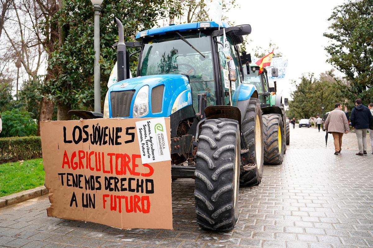 Tractores en la Plaza de España. Tractores en la Plaza de España.