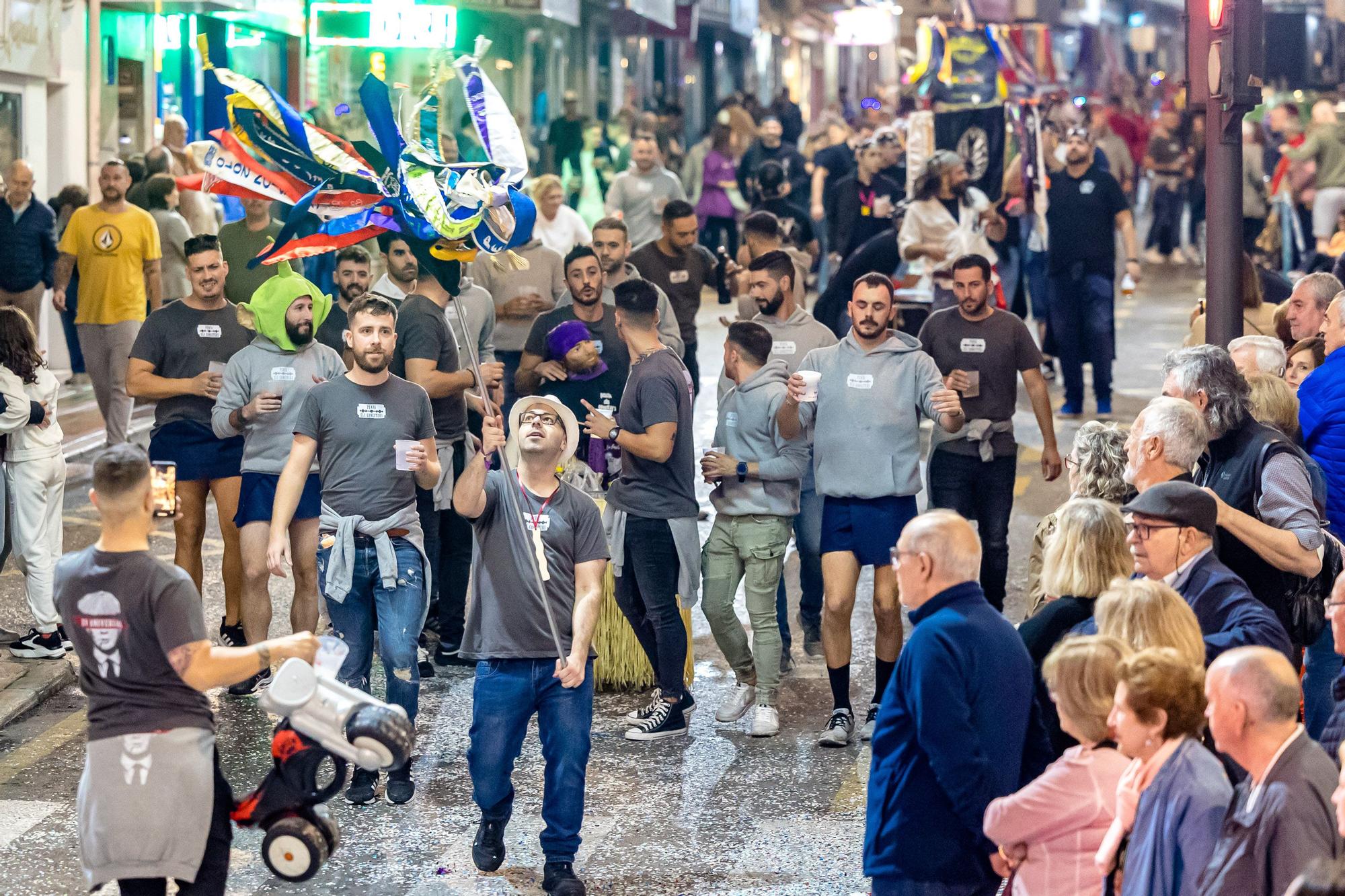 La Entrada de Peñas marca el inicio de las Fiestas de Benidorm