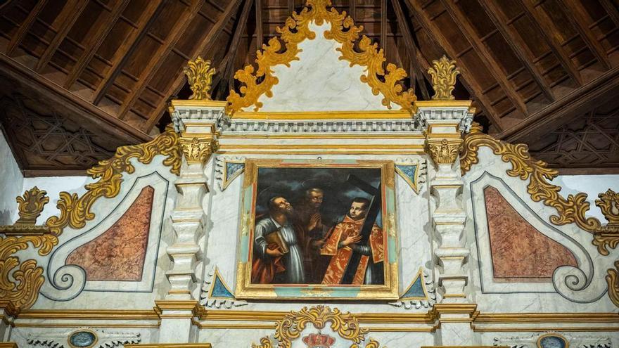 Culmina la restauración del retablo de Santiago Apóstol en la iglesia de La Concepción de Santa Cruz