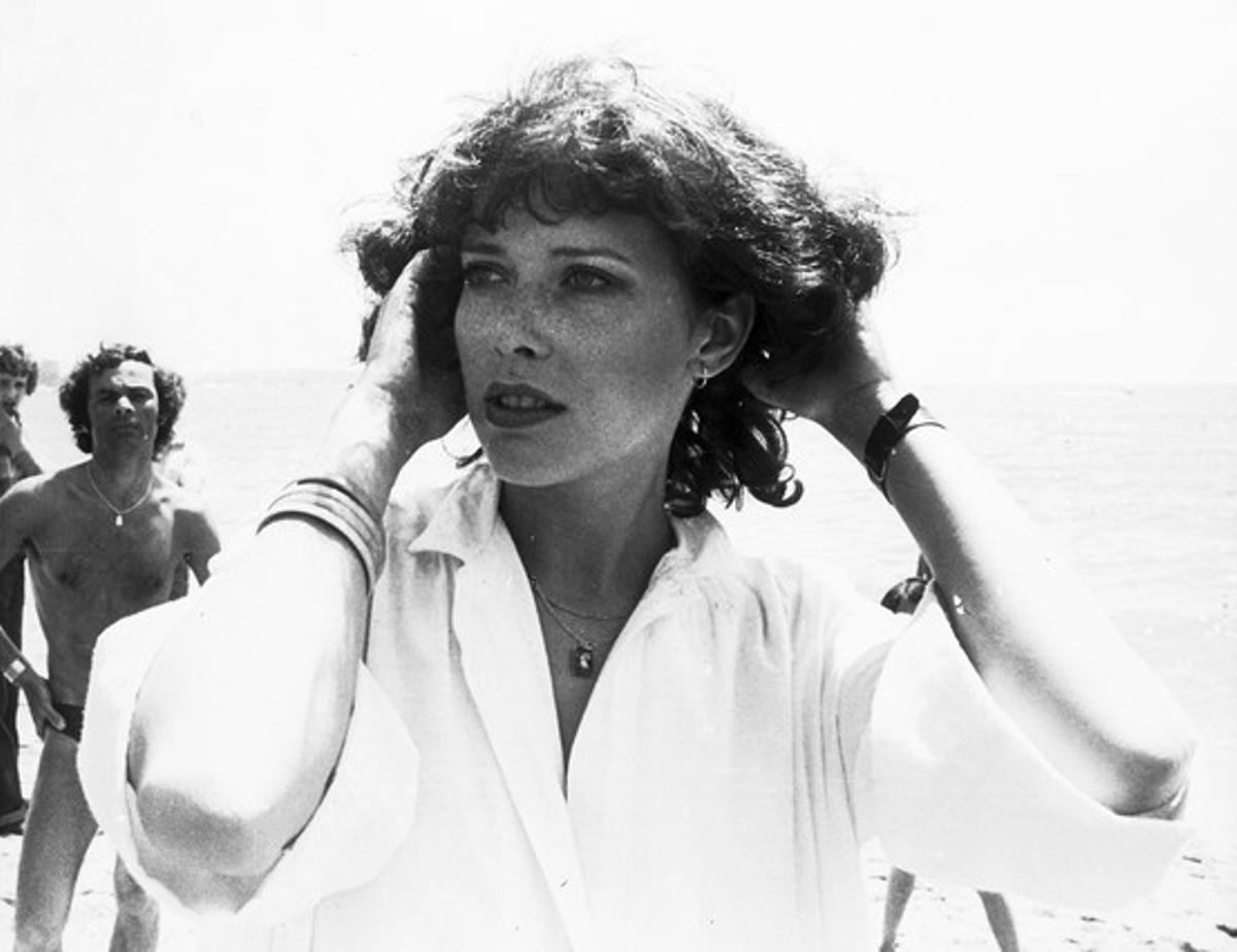 Sylvia Kristel, al Festival de Cine de Cannes del 1975. Sylvia Kristel, al Festival de Cine de Cannes del 1975.