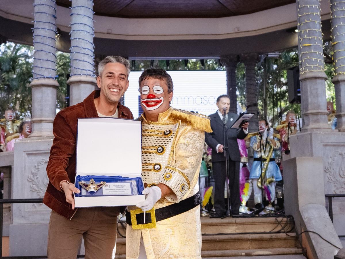 La Ni Fú-Ni Fá concede su Payasito de Oro a EduCarnaval