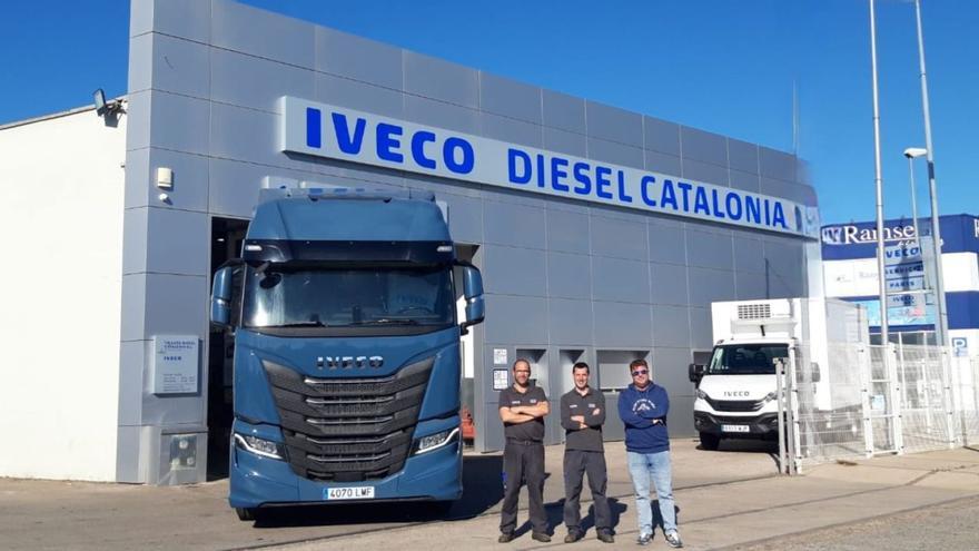 L’equip d'IVECO-ZFAS -Taller Diesel Catalonia de Figueres.  | JUANJO ALFONSO