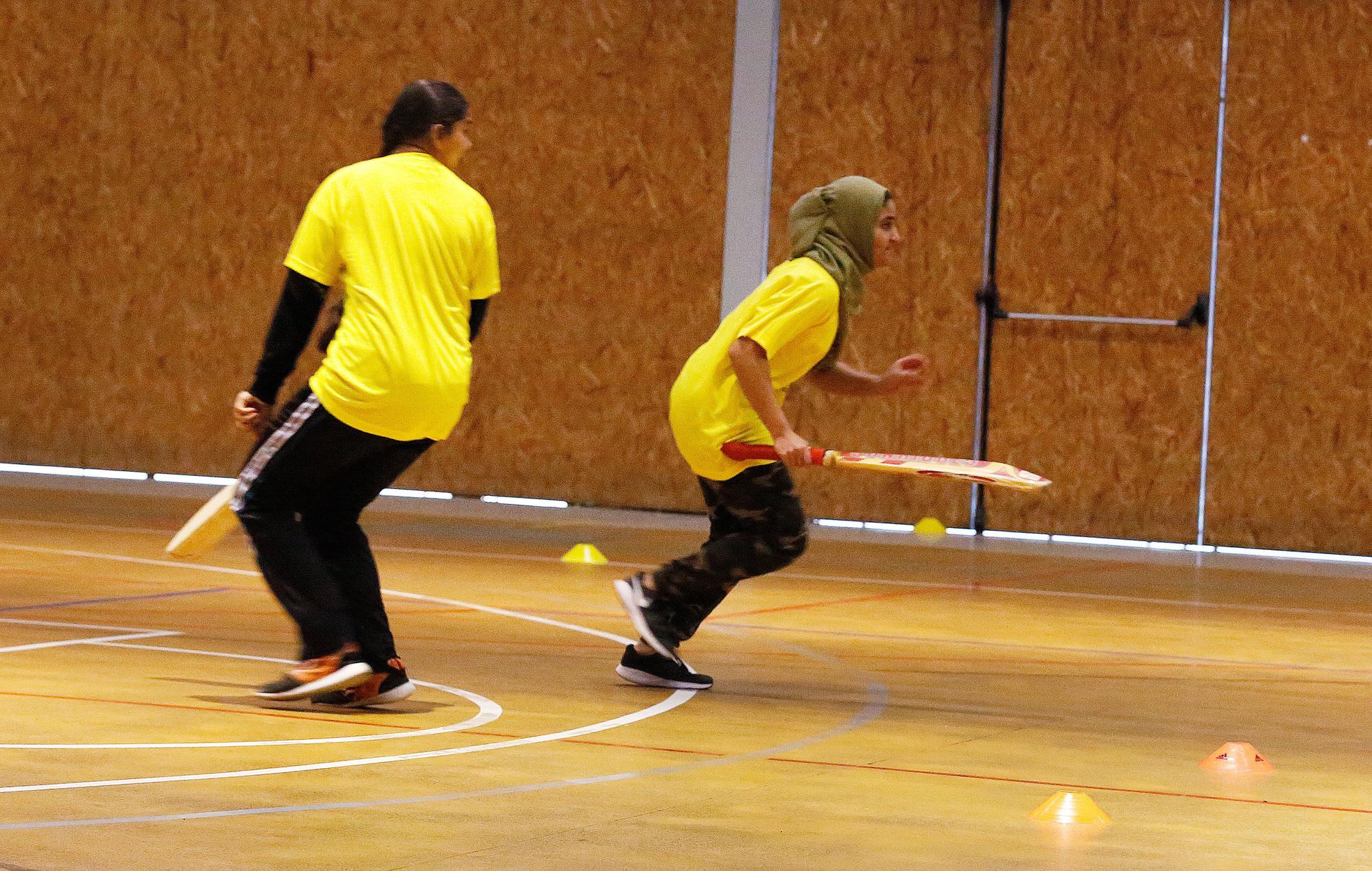 Partido de críquet femenino