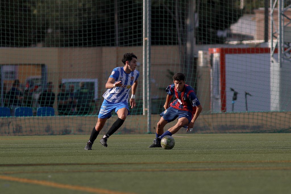 SFC Minerva y Águilas FC B, en imágenes