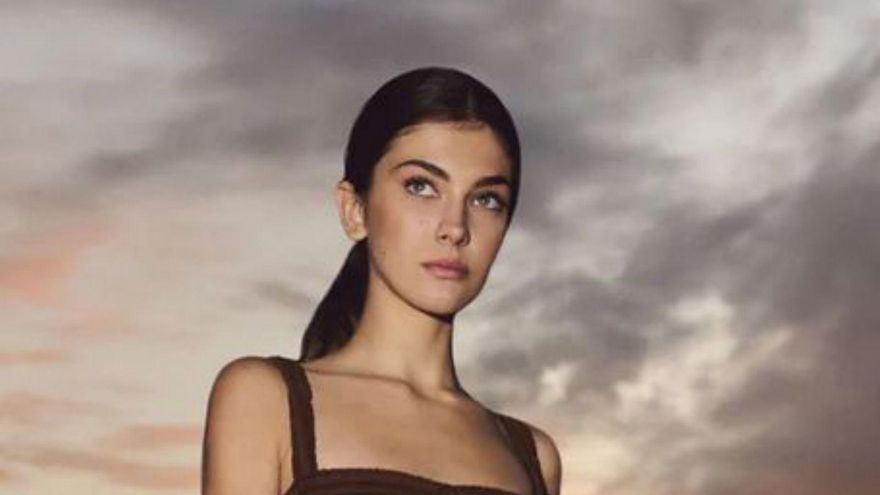 Así es la moda bohemia romántica que llevaremos este verano