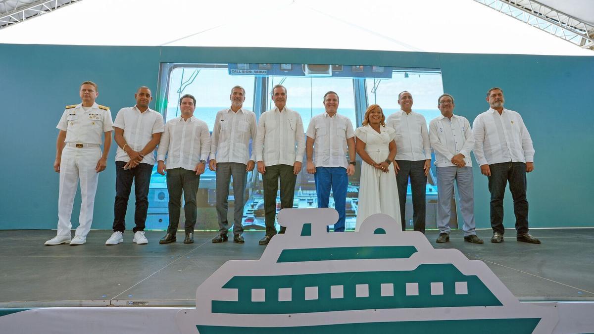 El acto de presentación de la nueva línea de Baleària en República Dominicana.