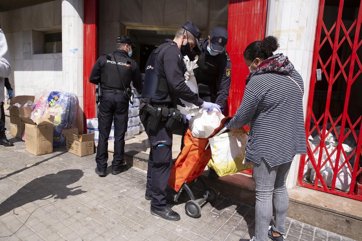 La pandemia dispara la cifra de familias de la Comunidad con carencia ...