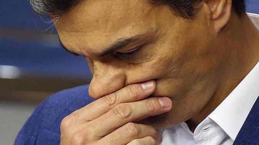 Pedro Sánchez renuncia al escaño