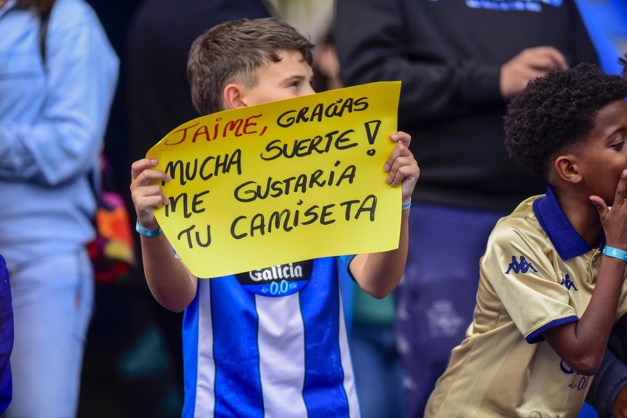 El Dépor cae goleado (0-4) por el Elche para cerrar la temporada 2025-25 en Riazor