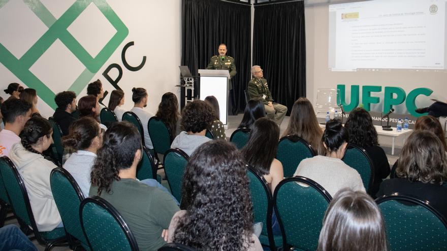 La Universidad Fernando Pessoa y el Colegio Oficial de Psicólogos celebran las I Jornadas sobre Psicología Militar
