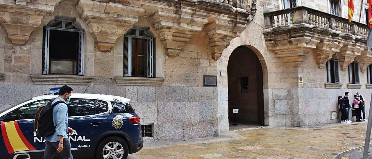 Daños al honor en Mallorca: Condenan a Antena 3 a indemnizar con 30.000  euros a una mallorquina por decir que era prostituta